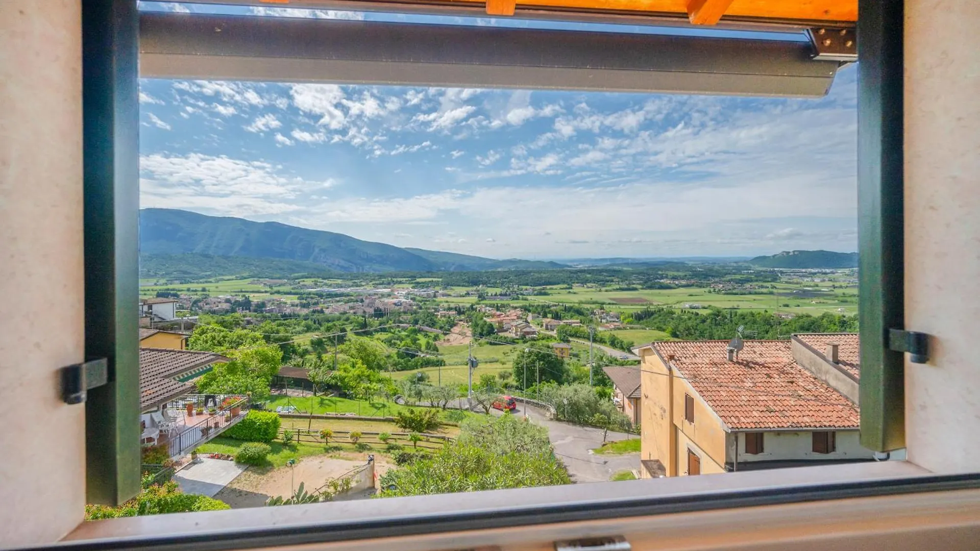 La Rubiana Apartment Caprino Veronese