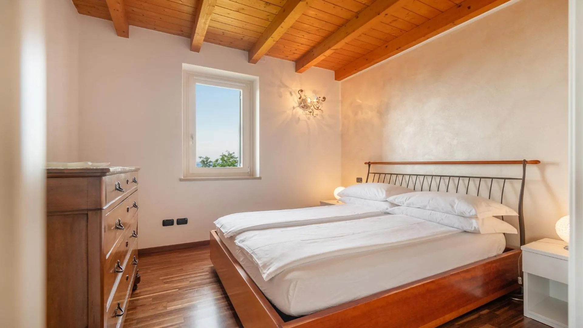 La Rubiana Apartment Caprino Veronese